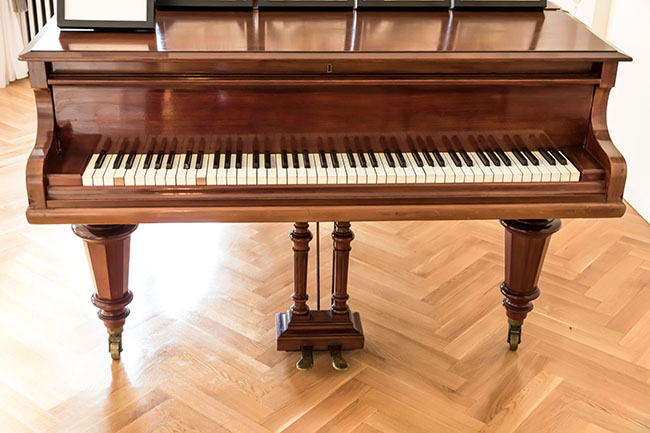 Réparateur de piano Île-de-France
